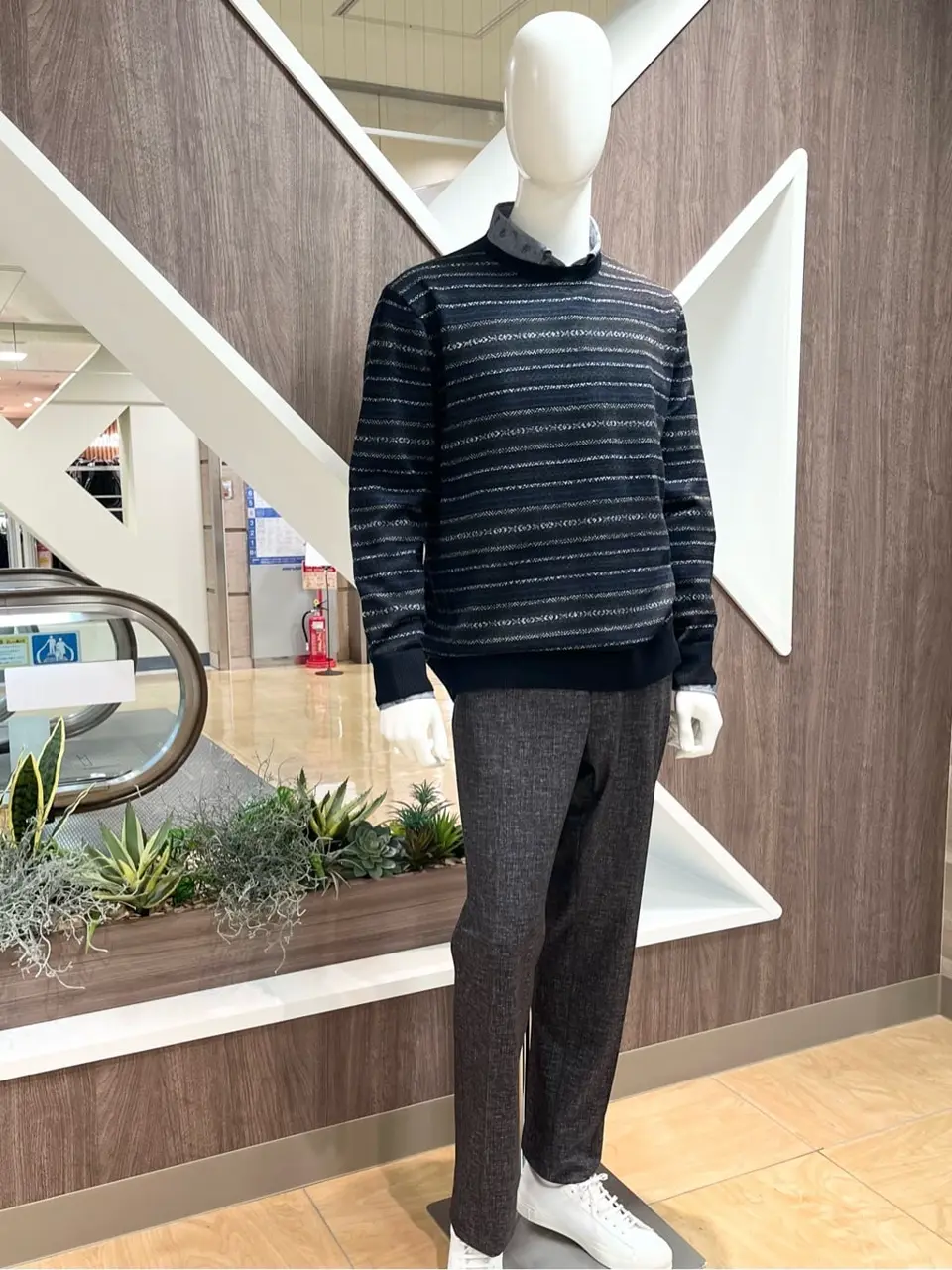 ONWARD CROSSET SELECT 小管 コーディネート画像