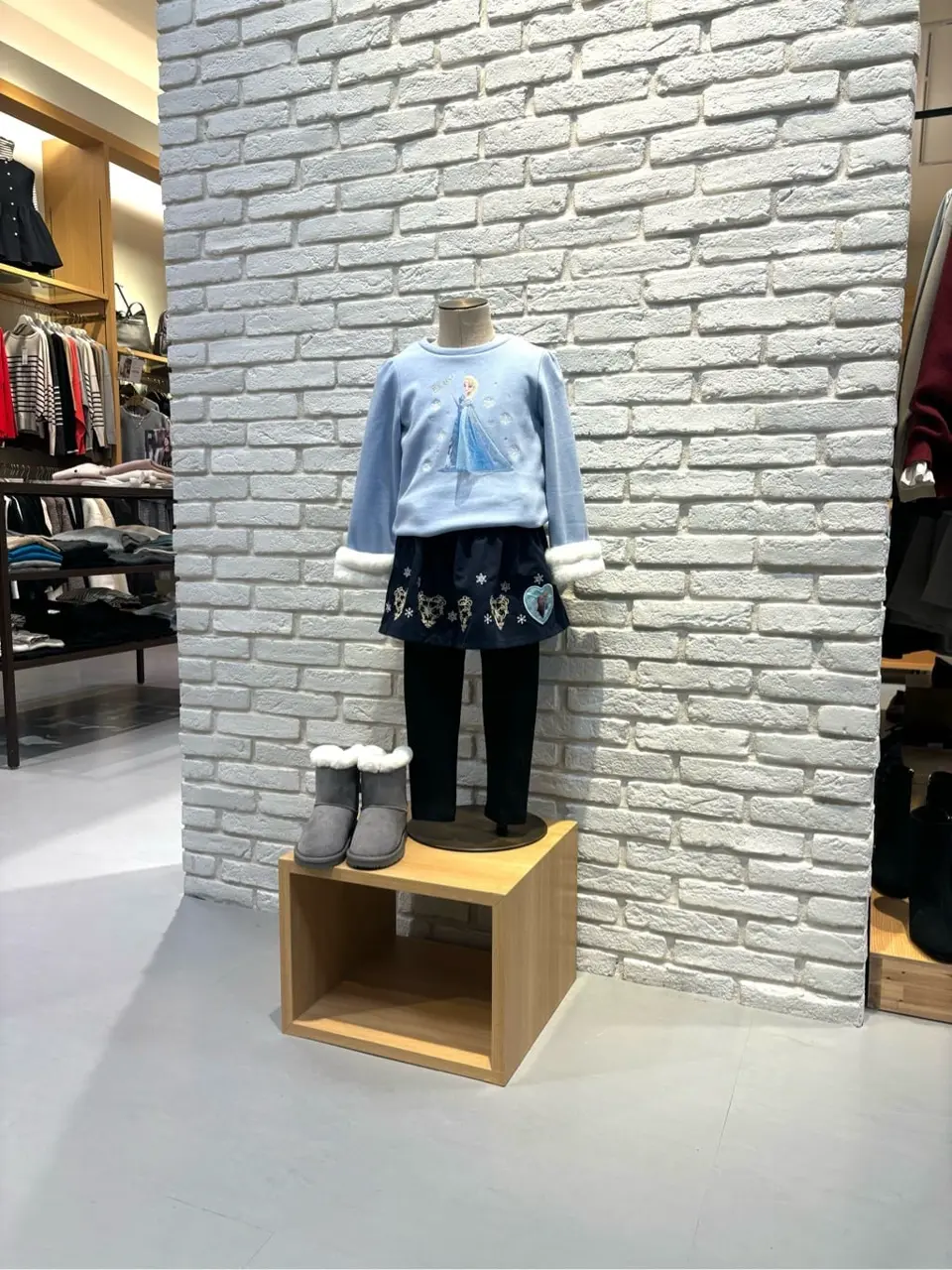 ONWARD CROSSET SELECT 新崎　 コーディネート画像