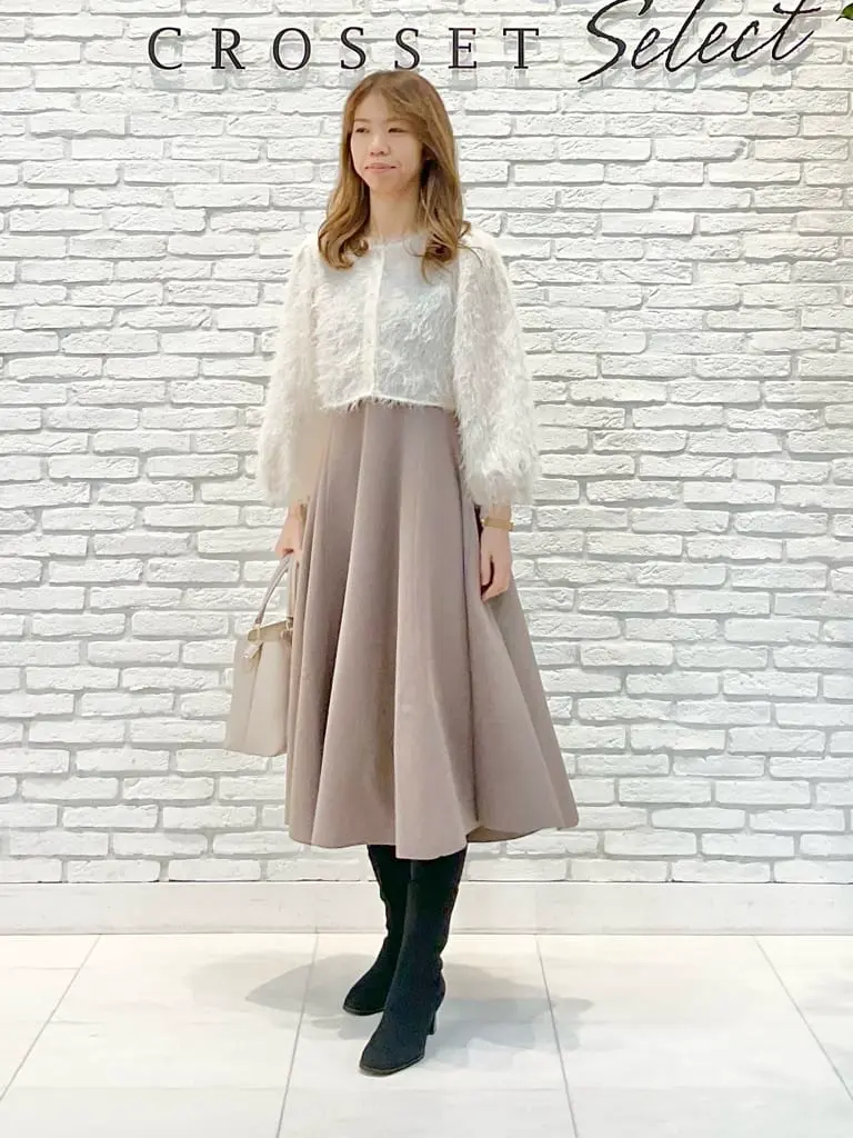  IZUMI コーディネート画像