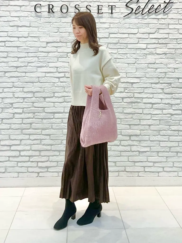  IZUMI コーディネート画像