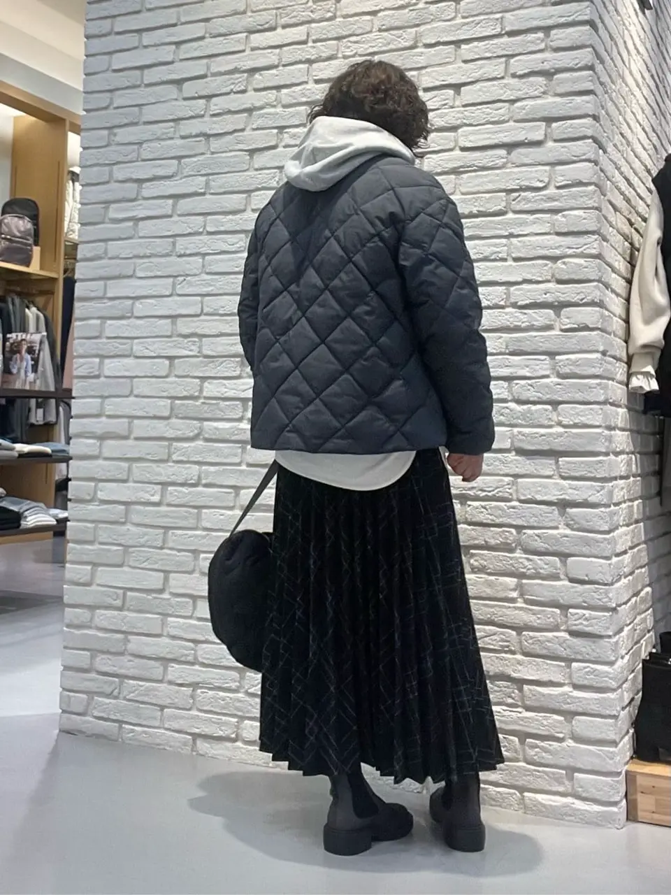 ONWARD CROSSET SELECT TSUKI コーディネート画像