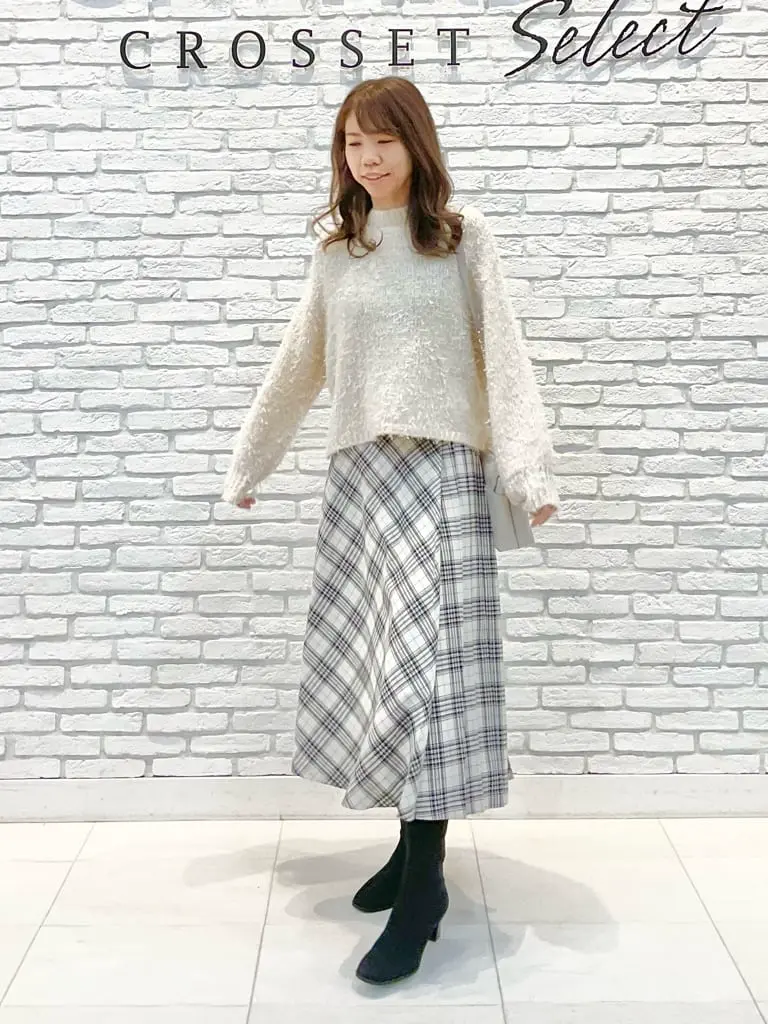  IZUMI コーディネート画像