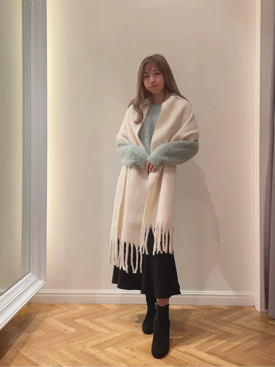 ONWARD CROSSET SELECT 椎名 コーディネート画像