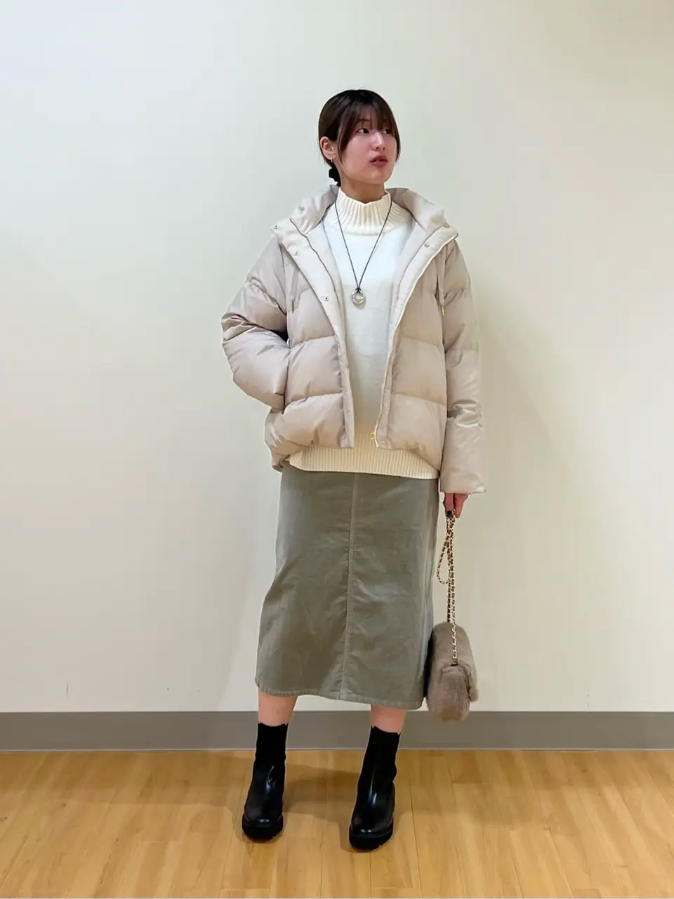 ONWARD CROSSET SELECT Aina コーディネート画像