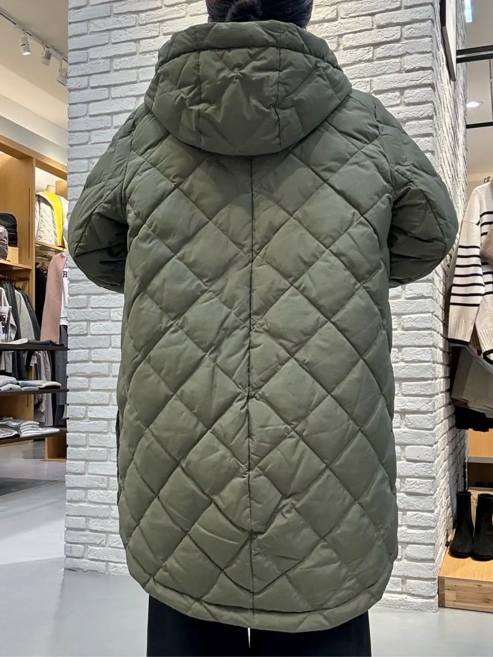 ONWARD CROSSET SELECT 服部 コーディネート画像