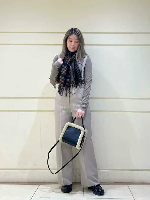 ONWARD CROSSET SELECT 太田 コーディネート画像