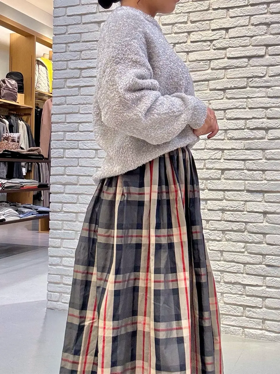 ONWARD CROSSET SELECT 服部 コーディネート画像