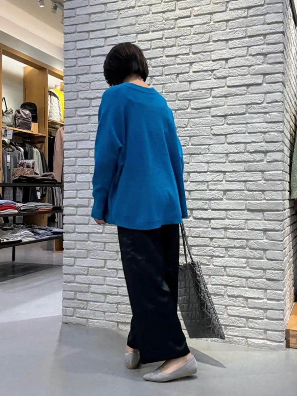 ONWARD CROSSET SELECT Tomi コーディネート画像