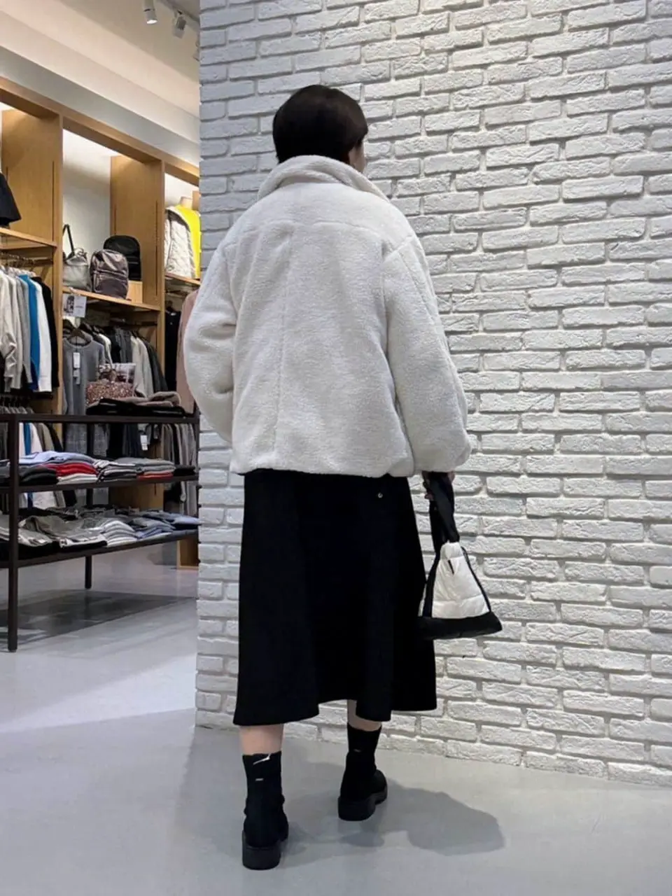 ONWARD CROSSET SELECT Tomi コーディネート画像