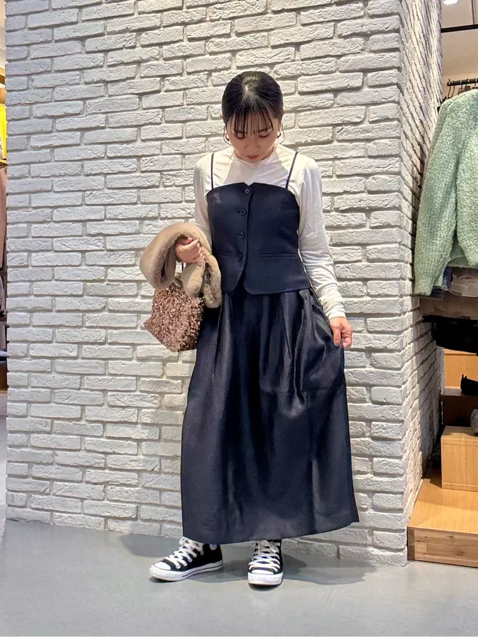 ONWARD CROSSET SELECT 服部 コーディネート画像