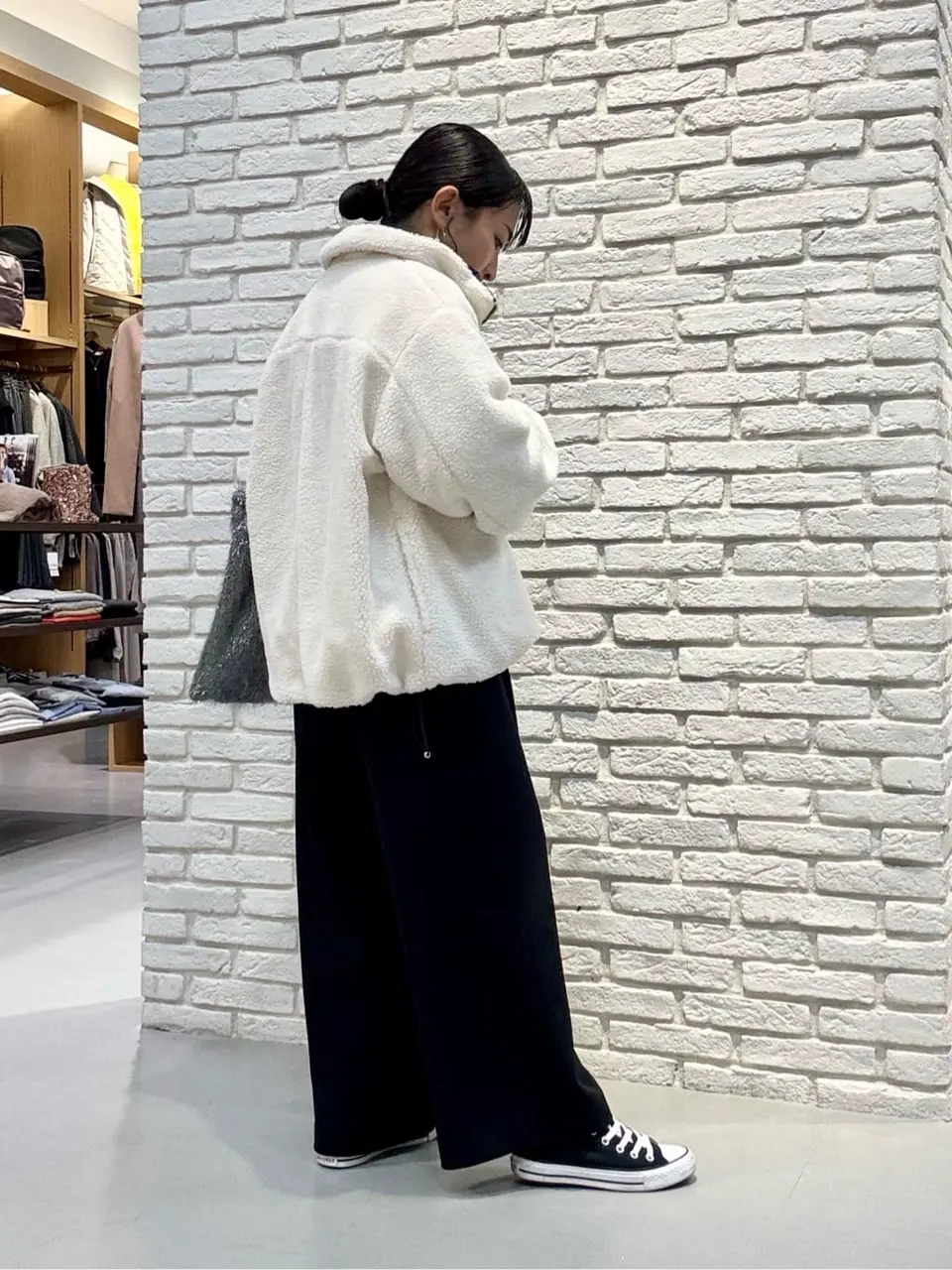 ONWARD CROSSET SELECT 服部 コーディネート画像