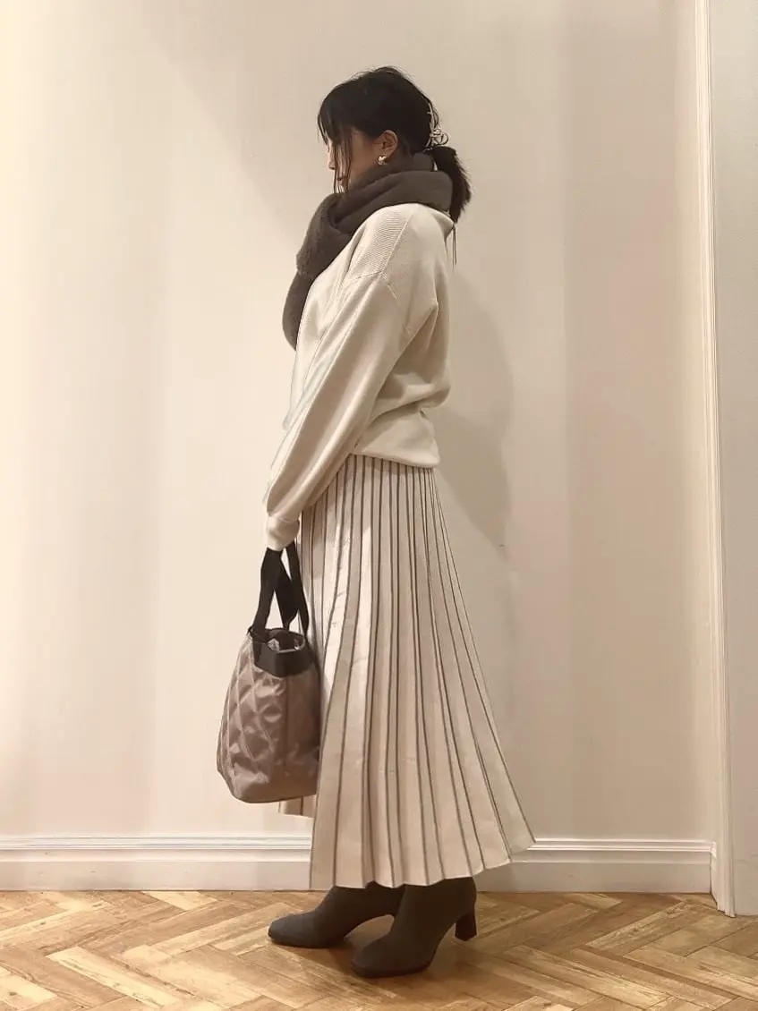 ONWARD CROSSET SELECT 吉田 コーディネート画像