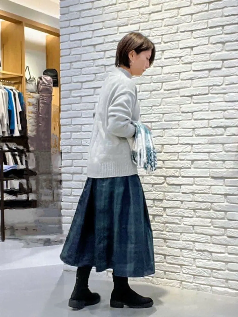 ONWARD CROSSET SELECT Tomi コーディネート画像