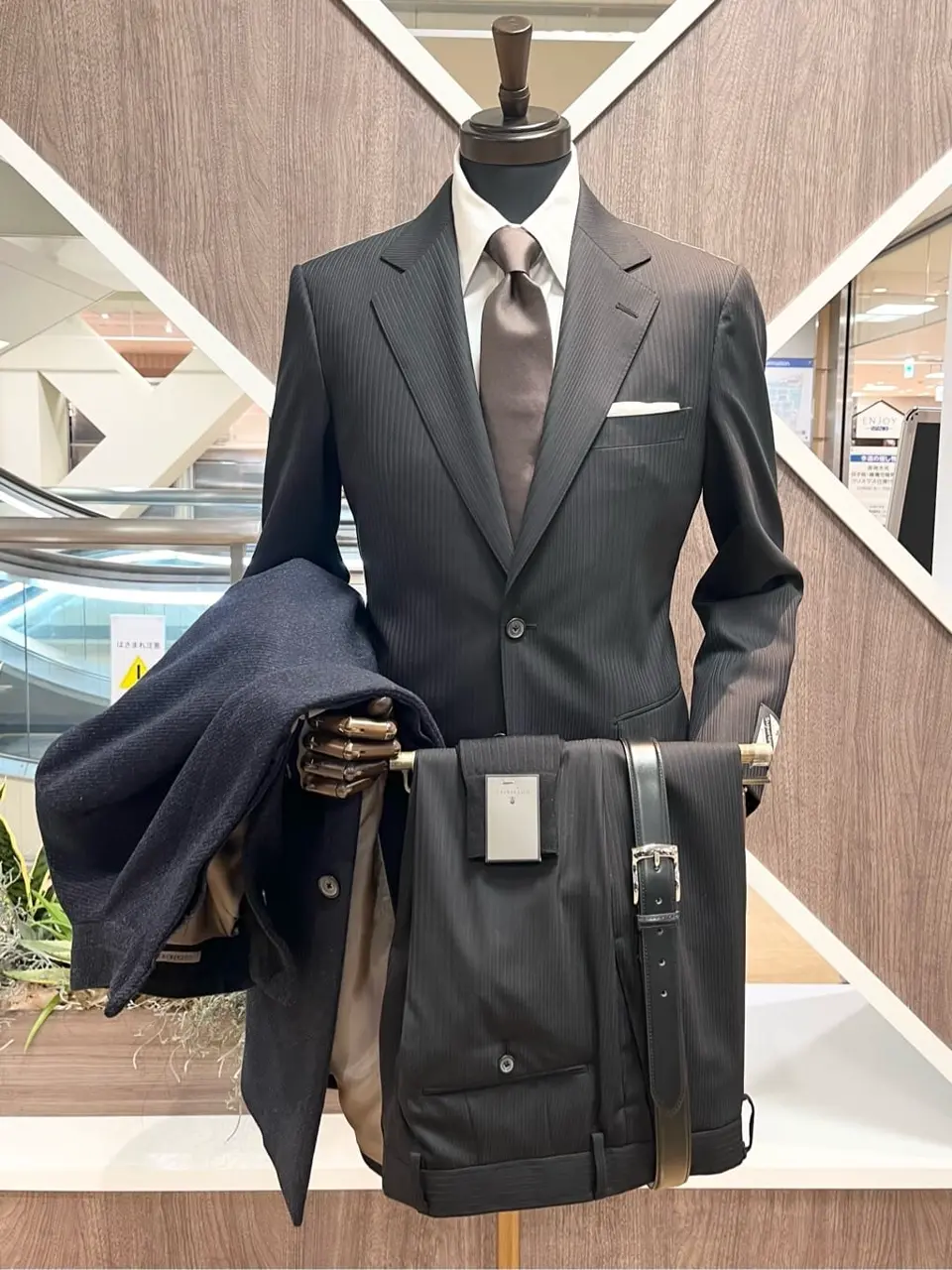 ONWARD CROSSET SELECT 小管 コーディネート画像