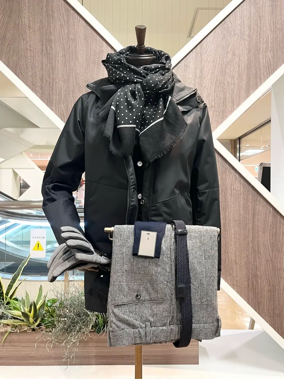 ONWARD CROSSET SELECT 小管 コーディネート画像