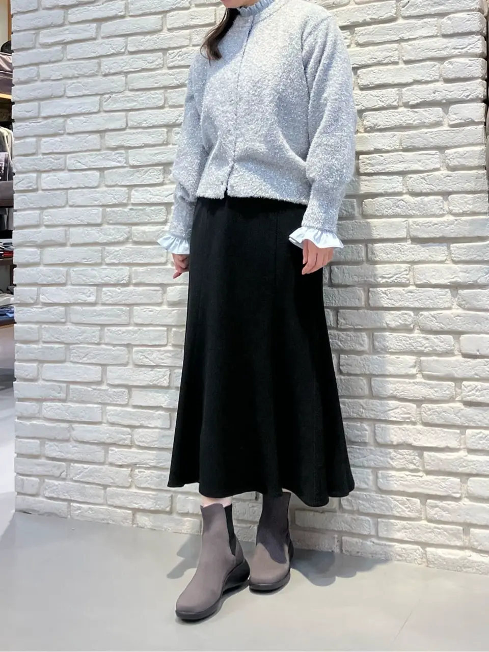 ONWARD CROSSET SELECT 檀 コーディネート画像