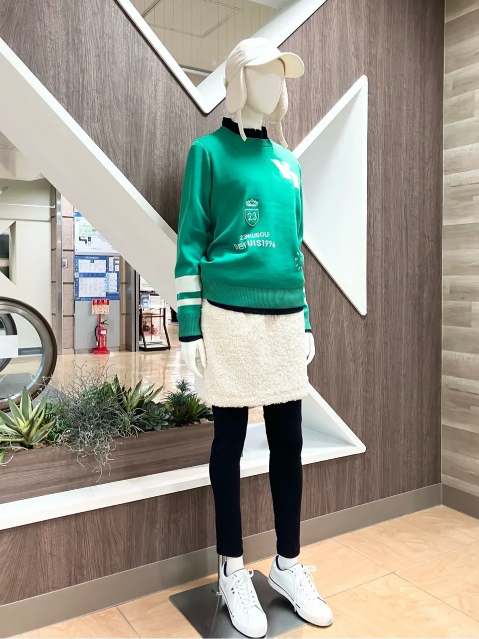 ONWARD CROSSET SELECT 小管 コーディネート画像