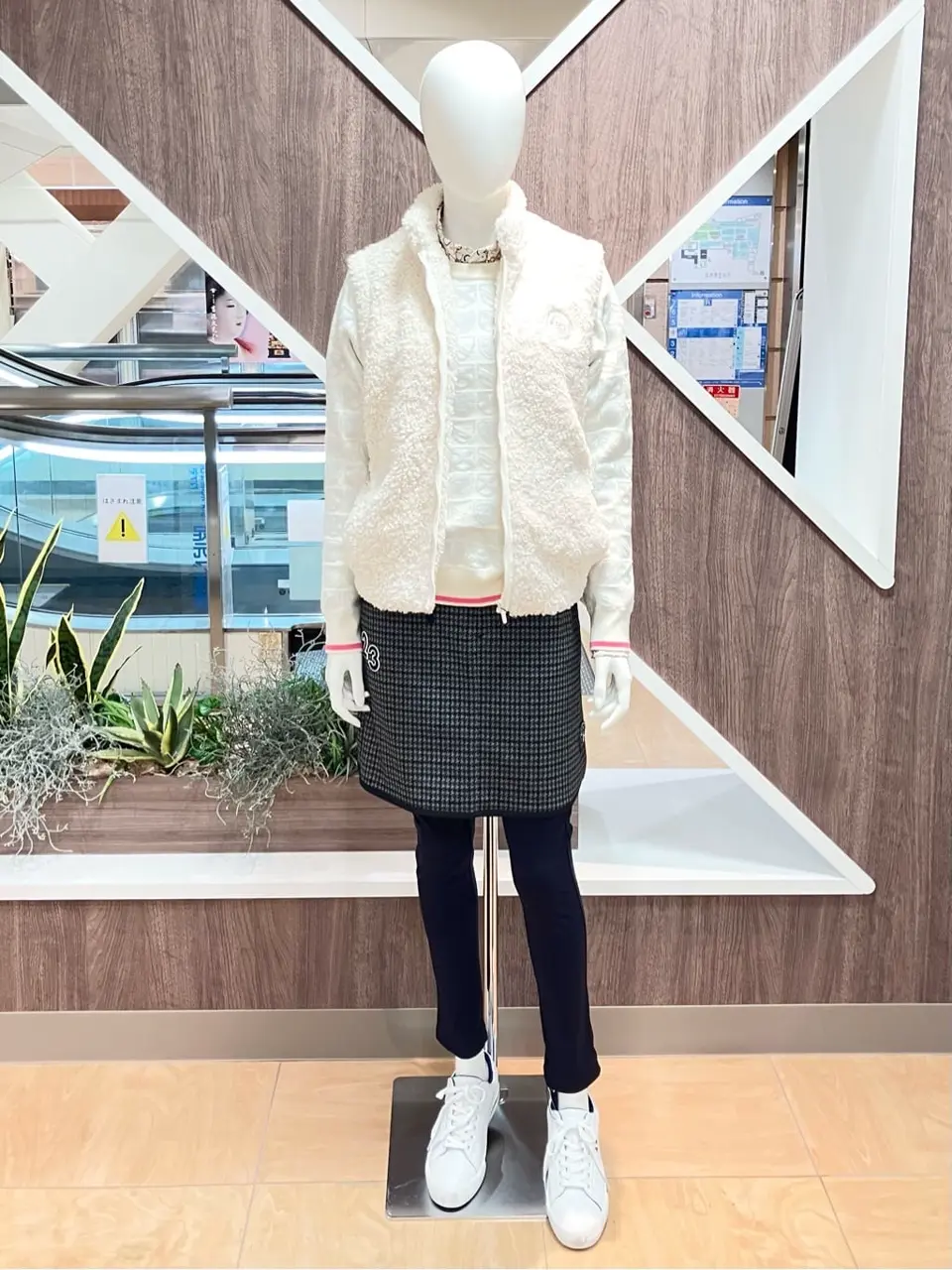 ONWARD CROSSET SELECT 小管 コーディネート画像