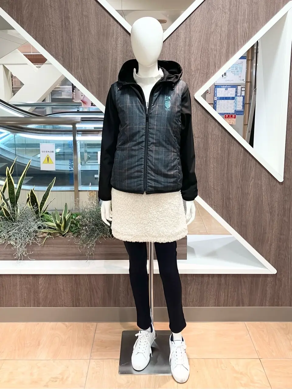 ONWARD CROSSET SELECT 小管 コーディネート画像