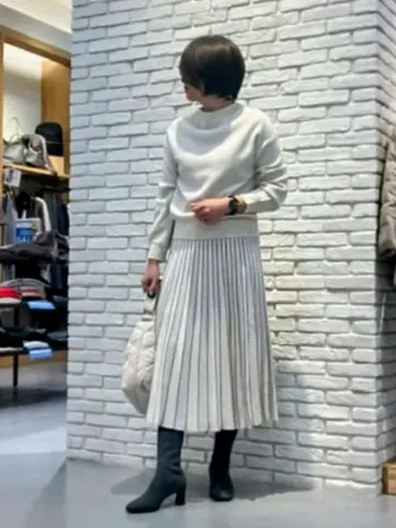 ONWARD CROSSET SELECT Tomi コーディネート画像