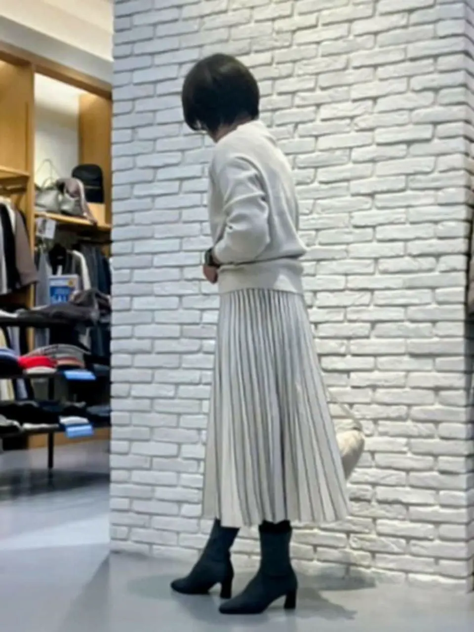 ONWARD CROSSET SELECT Tomi コーディネート画像