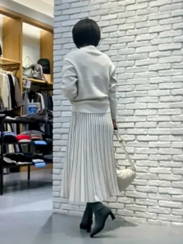 ONWARD CROSSET SELECT Tomi コーディネート画像