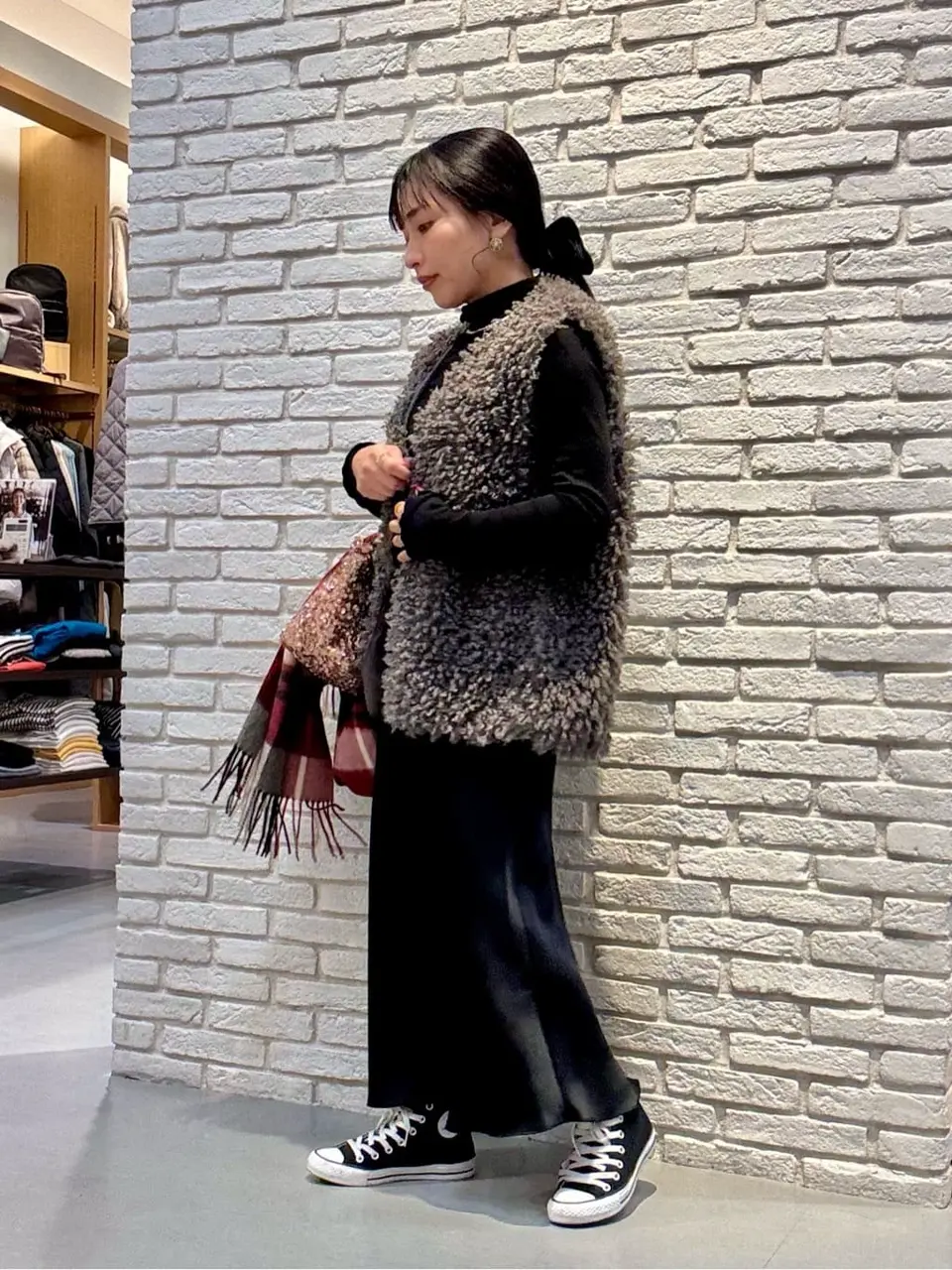 ONWARD CROSSET SELECT 服部 コーディネート画像