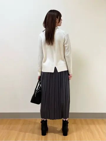 ONWARD CROSSET SELECT Aina コーディネート画像