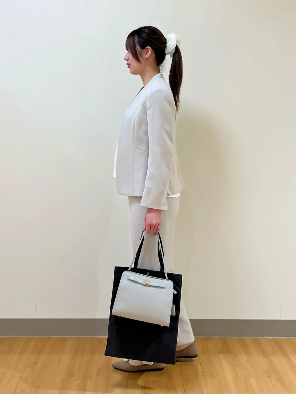 ONWARD CROSSET SELECT Aina コーディネート画像