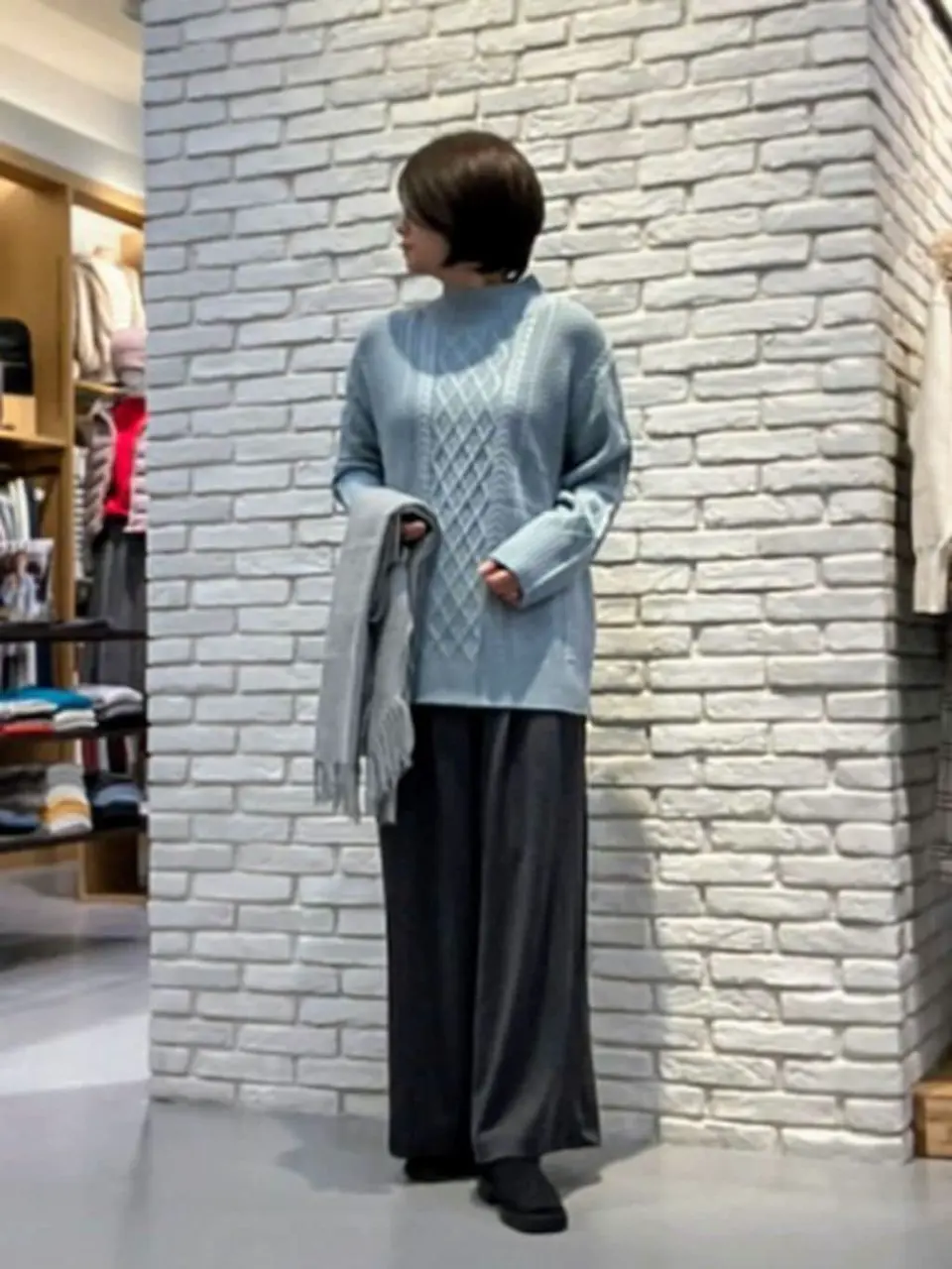 ONWARD CROSSET SELECT Tomi コーディネート画像