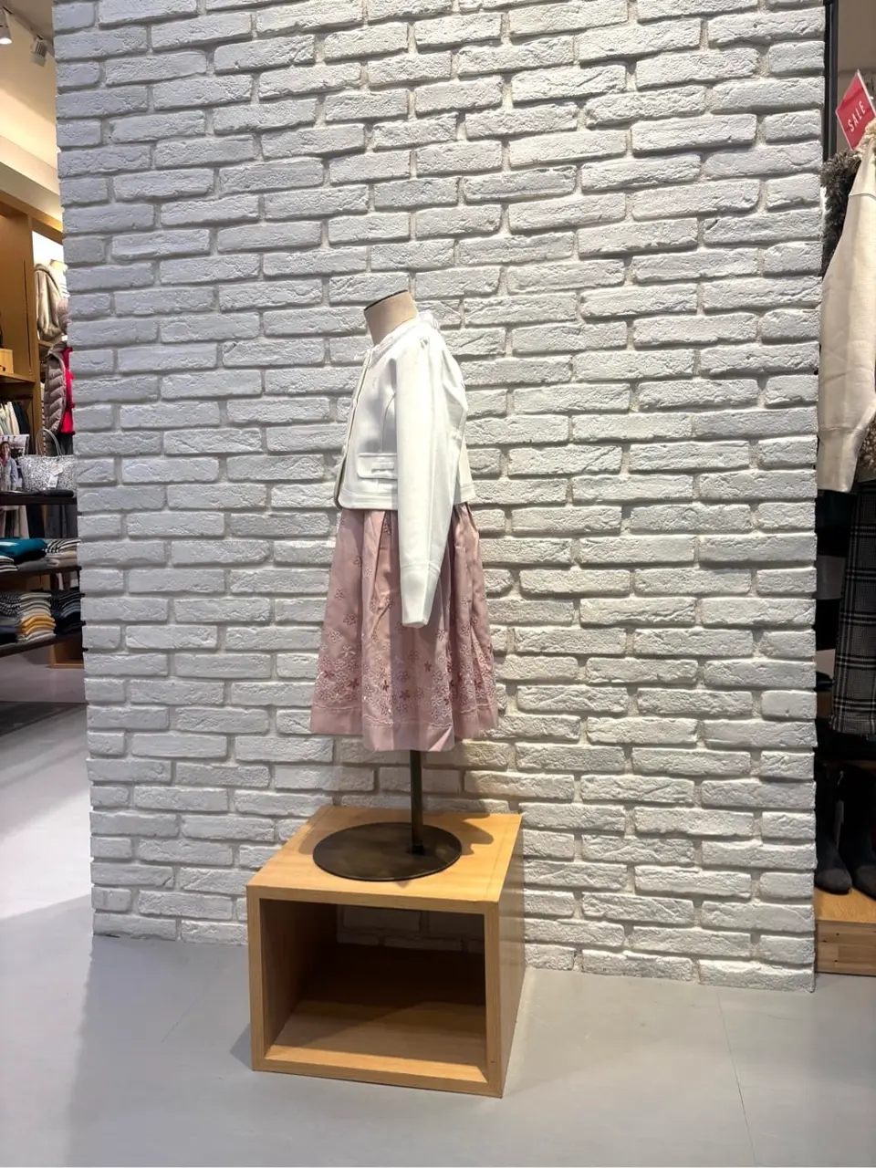 ONWARD CROSSET SELECT 新崎　 コーディネート画像