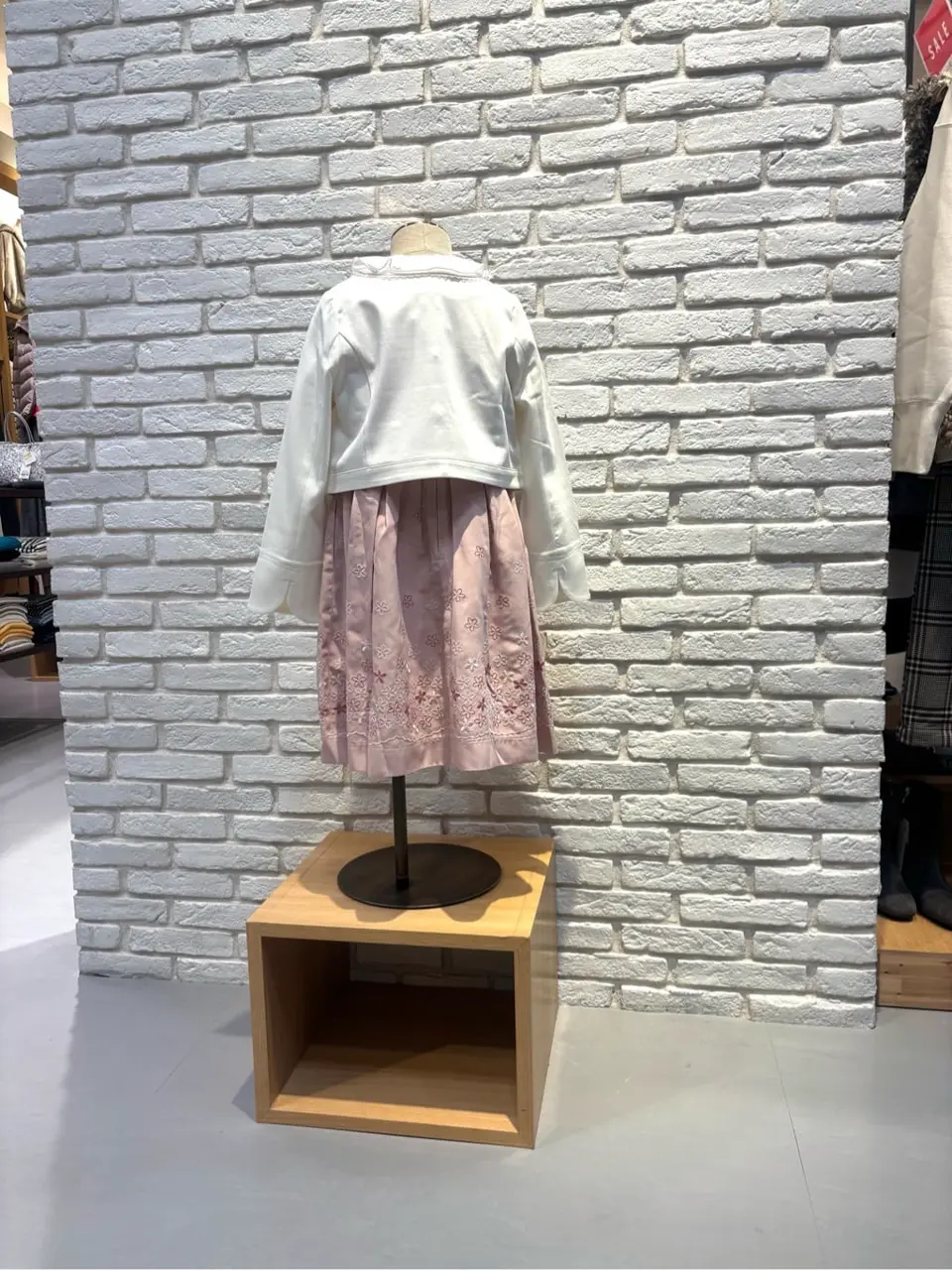 ONWARD CROSSET SELECT 新崎　 コーディネート画像