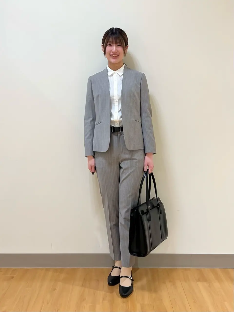  Aina コーディネート画像