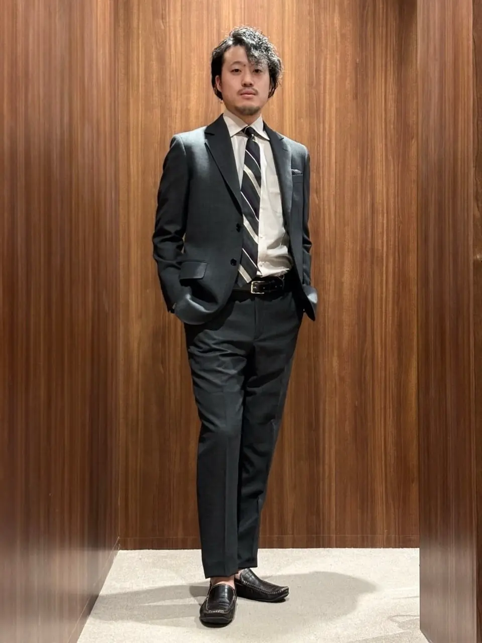 ONWARD CROSSET SELECT 市川 コーディネート画像