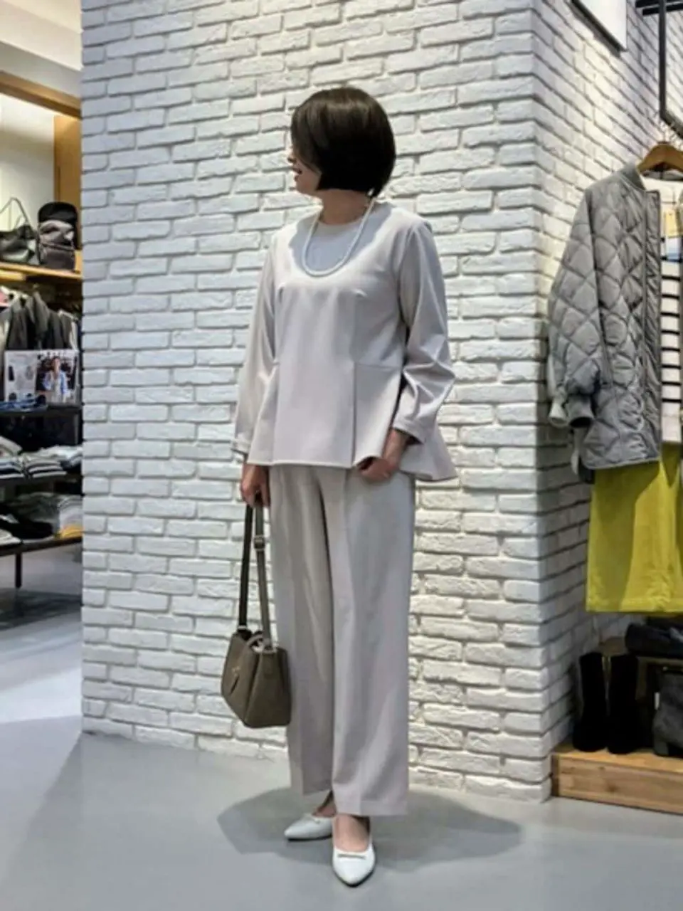 ONWARD CROSSET SELECT Tomi コーディネート画像