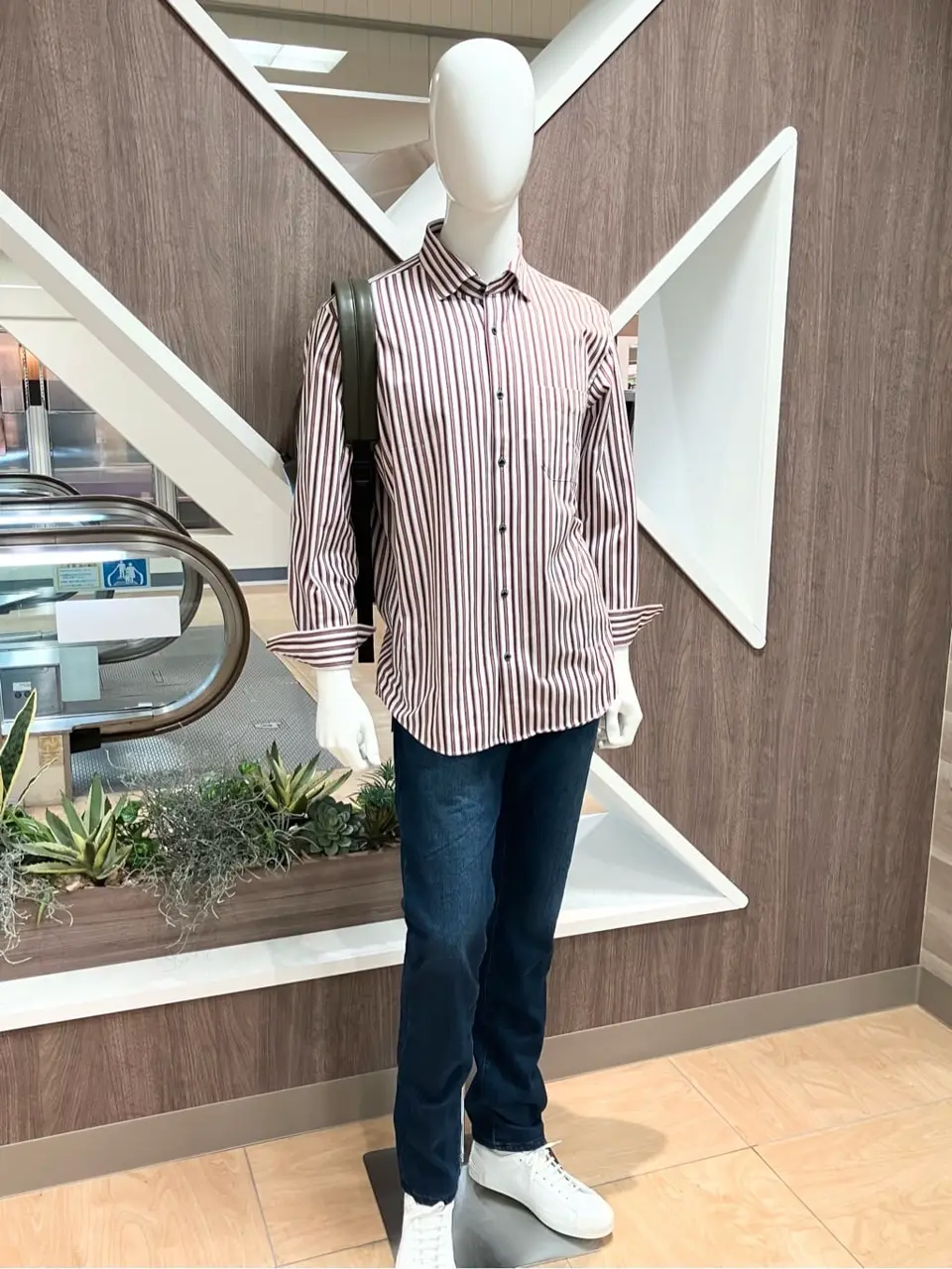 ONWARD CROSSET SELECT 小管 コーディネート画像