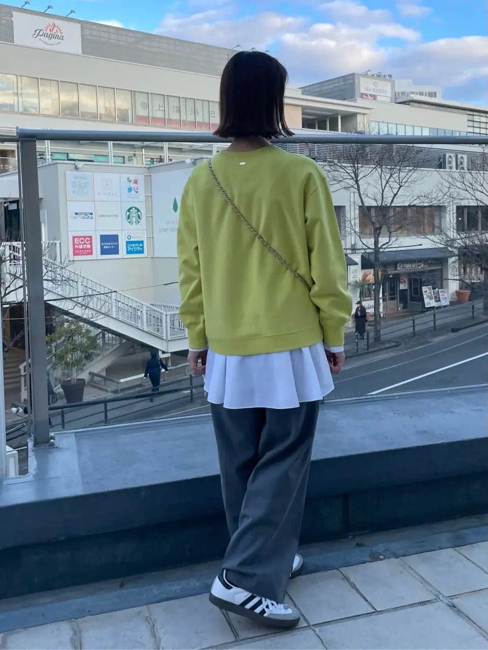 ONWARD CROSSET SELECT 岡田 コーディネート画像