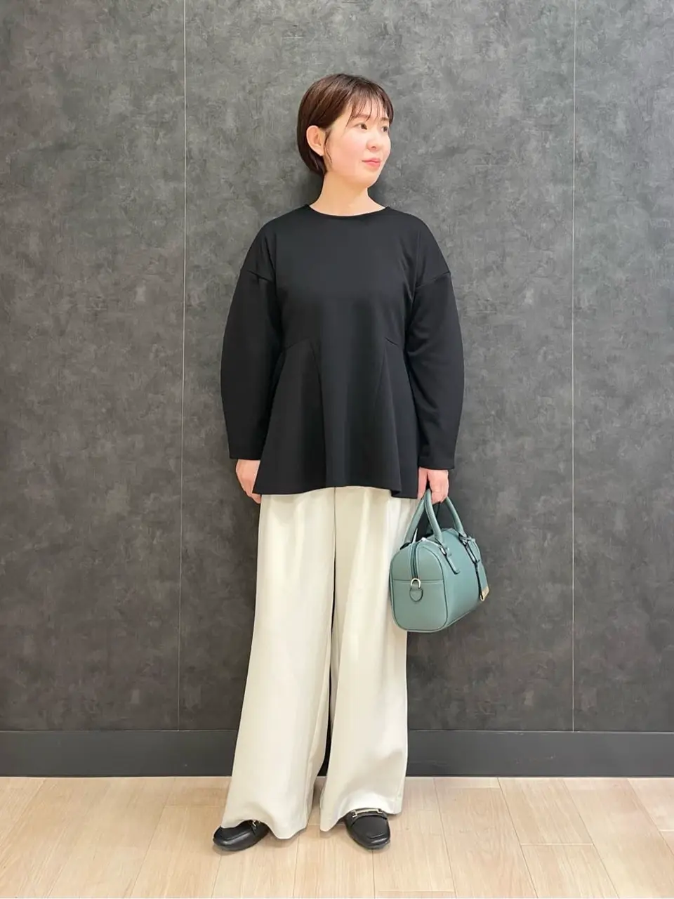 ONWARD CROSSET SELECT 杉山 コーディネート画像