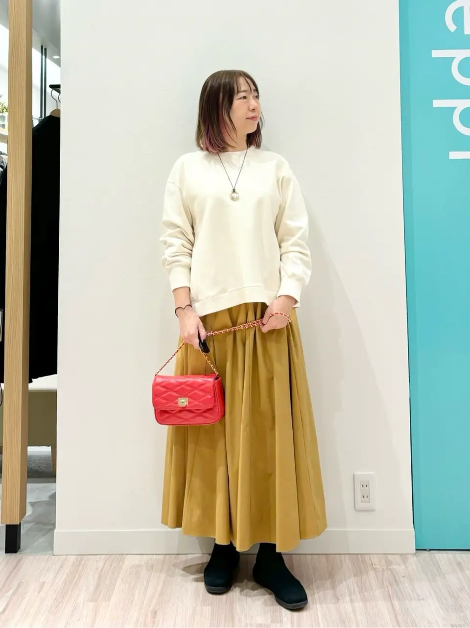  SAKAI コーディネート画像