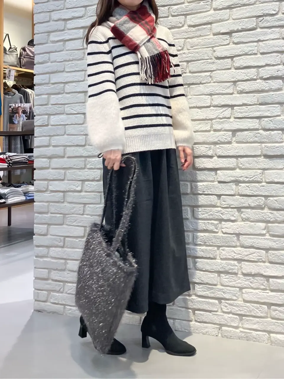 ONWARD CROSSET SELECT 檀 コーディネート画像