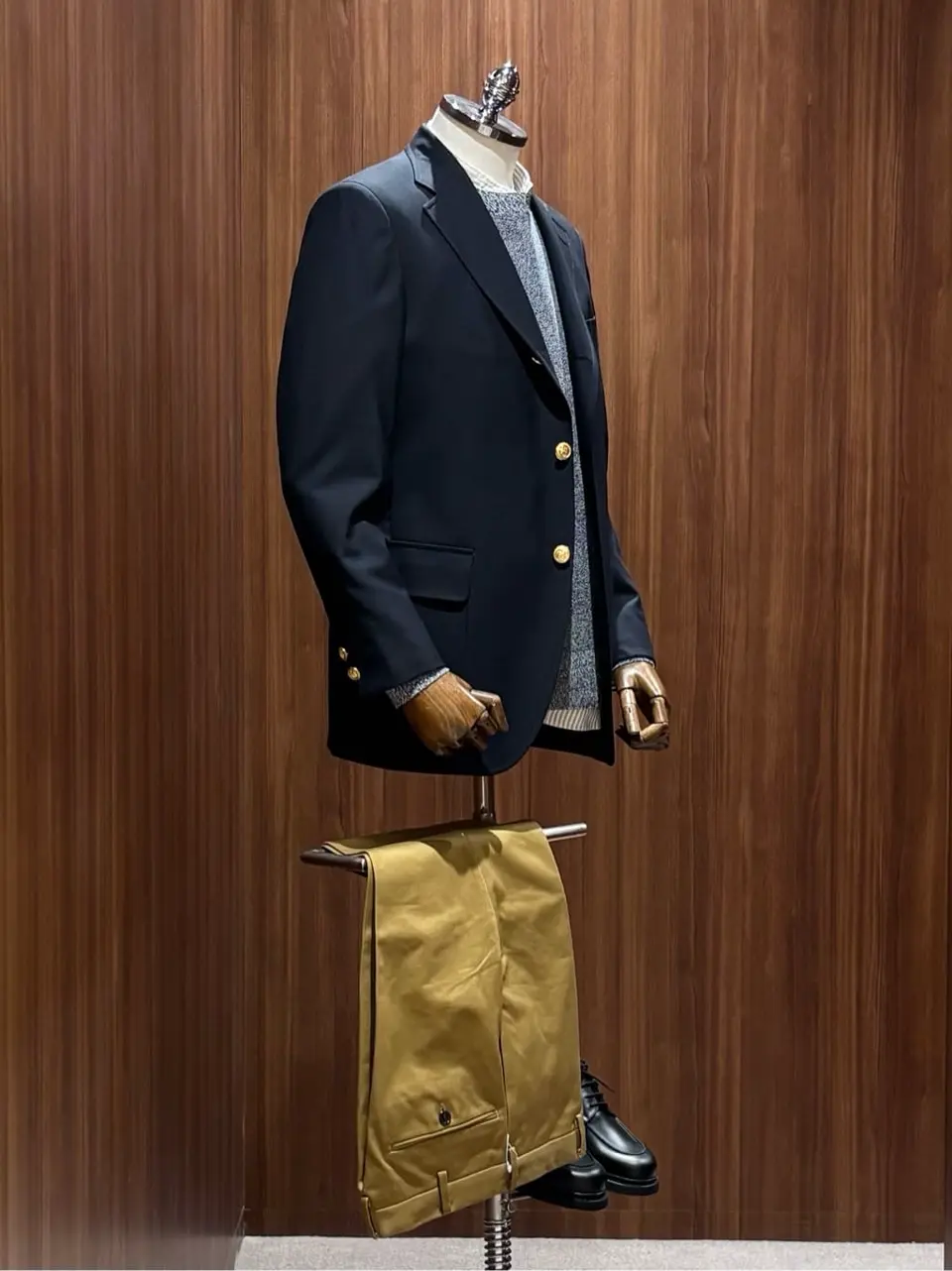 ONWARD CROSSET SELECT 戸森 コーディネート画像