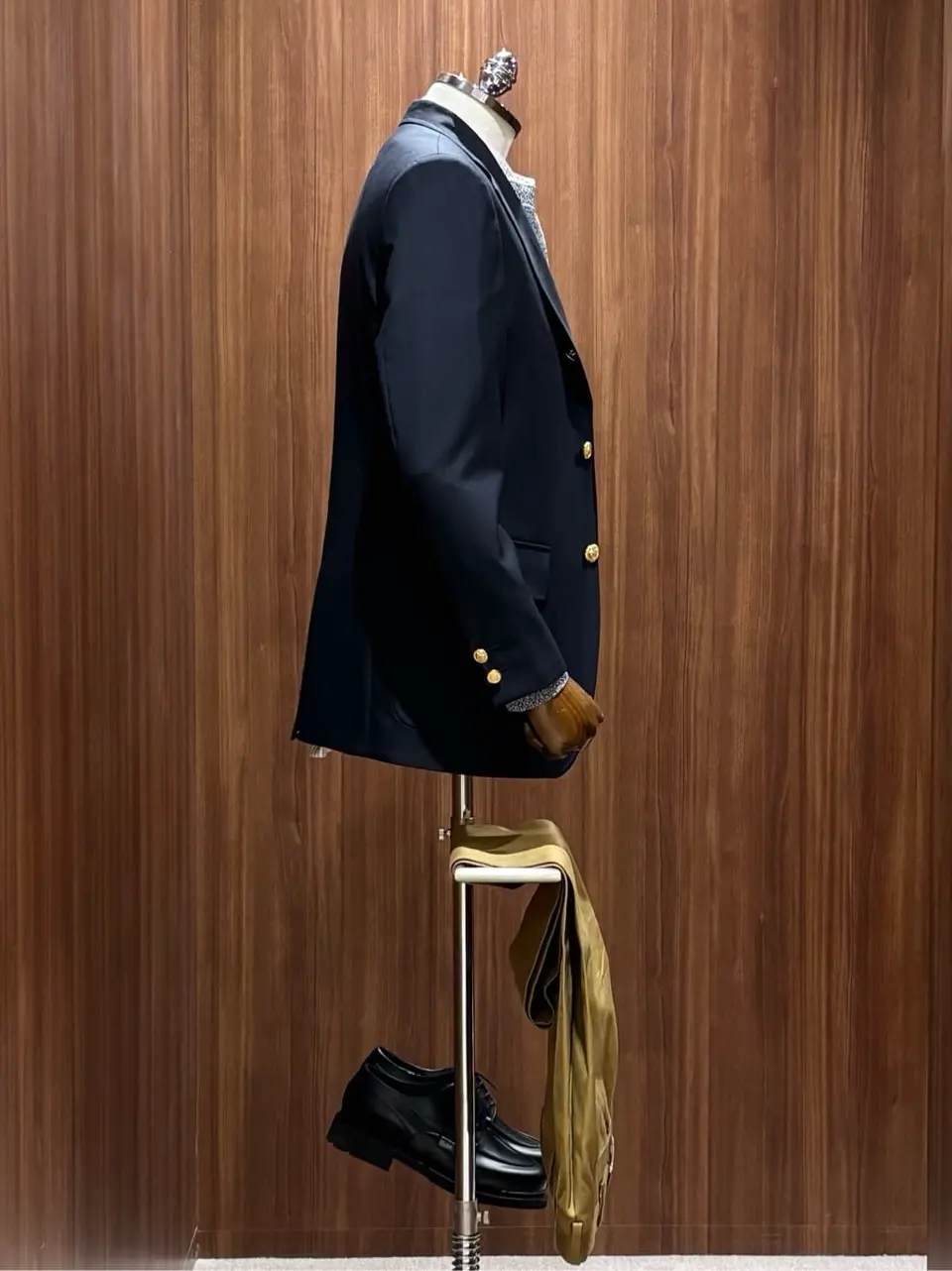 ONWARD CROSSET SELECT 戸森 コーディネート画像