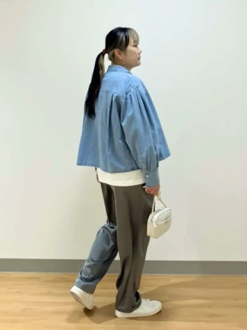 ONWARD CROSSET SELECT nori コーディネート画像