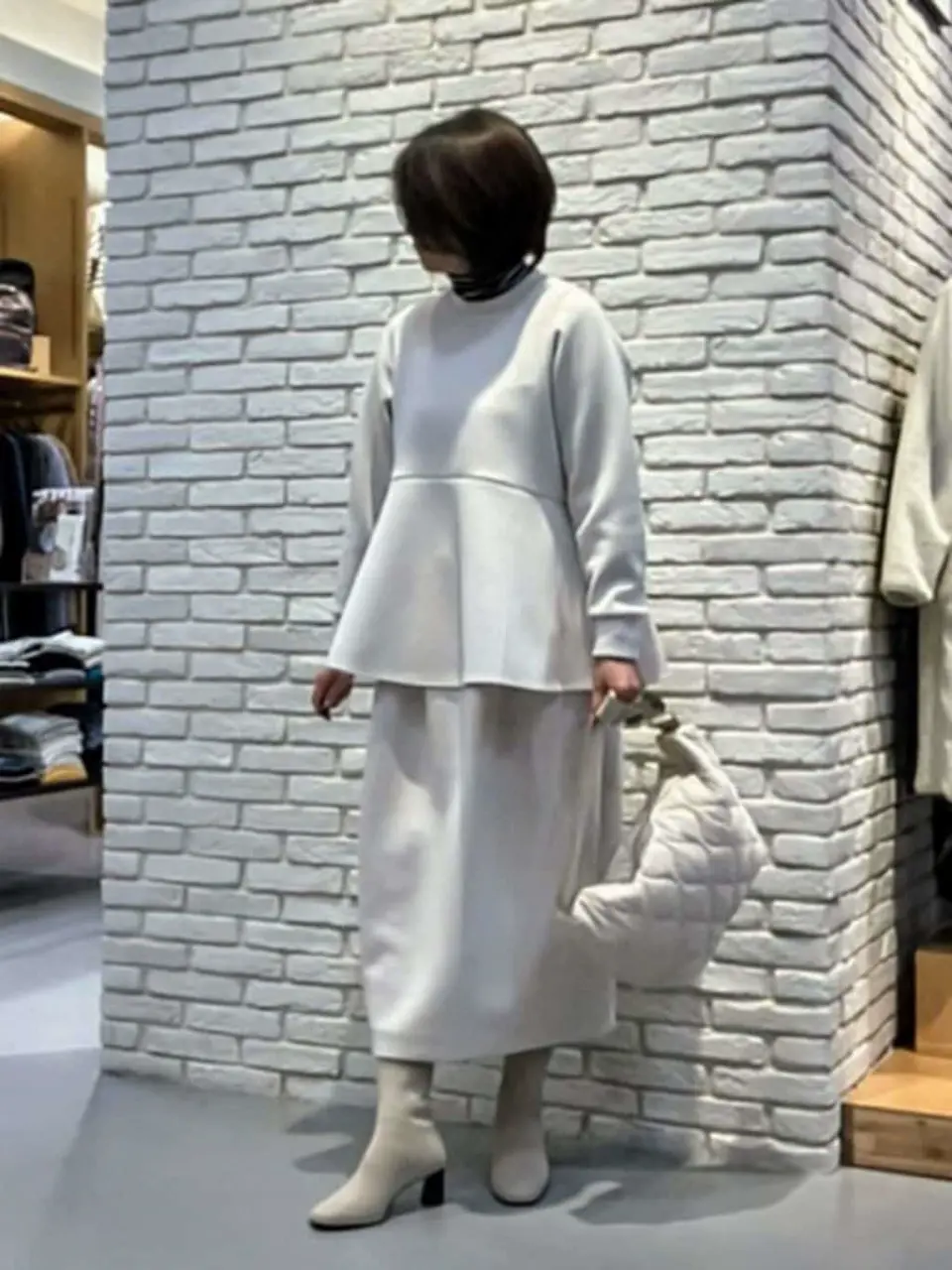 ONWARD CROSSET SELECT Tomi コーディネート画像