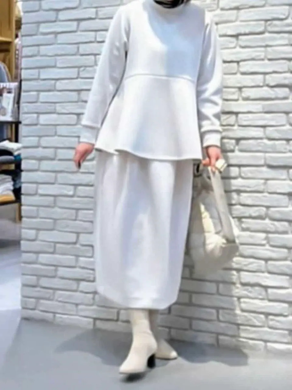 ONWARD CROSSET SELECT Tomi コーディネート画像