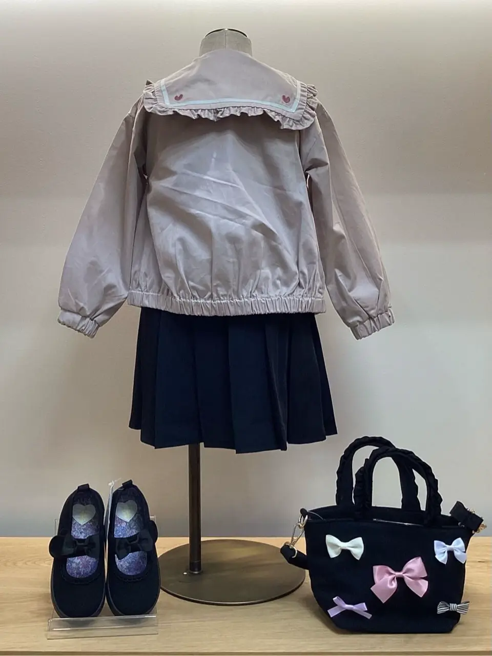 ONWARD CROSSET SELECT 鈴木 コーディネート画像