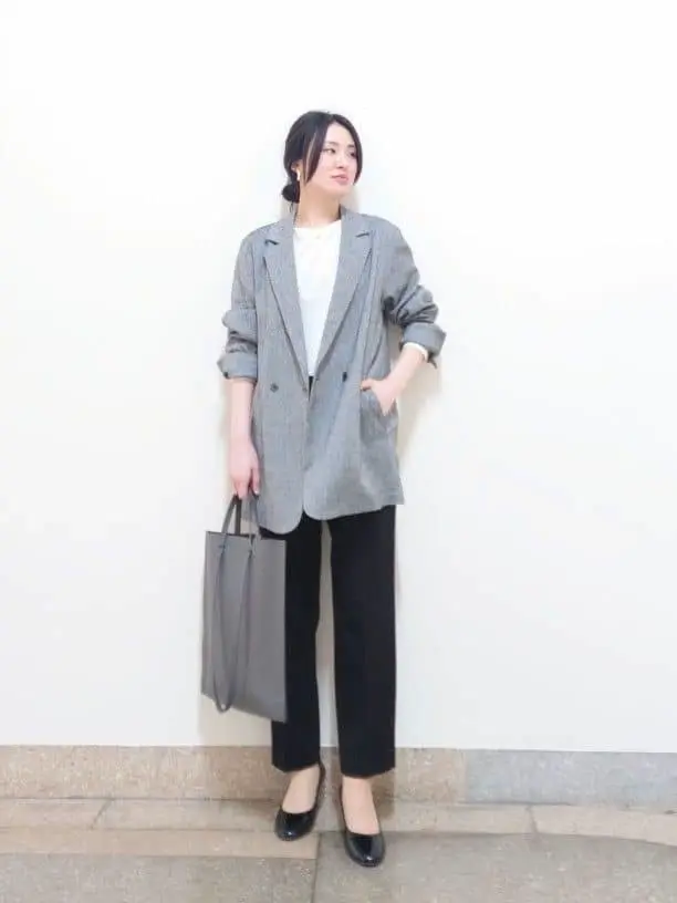  最上 コーディネート画像