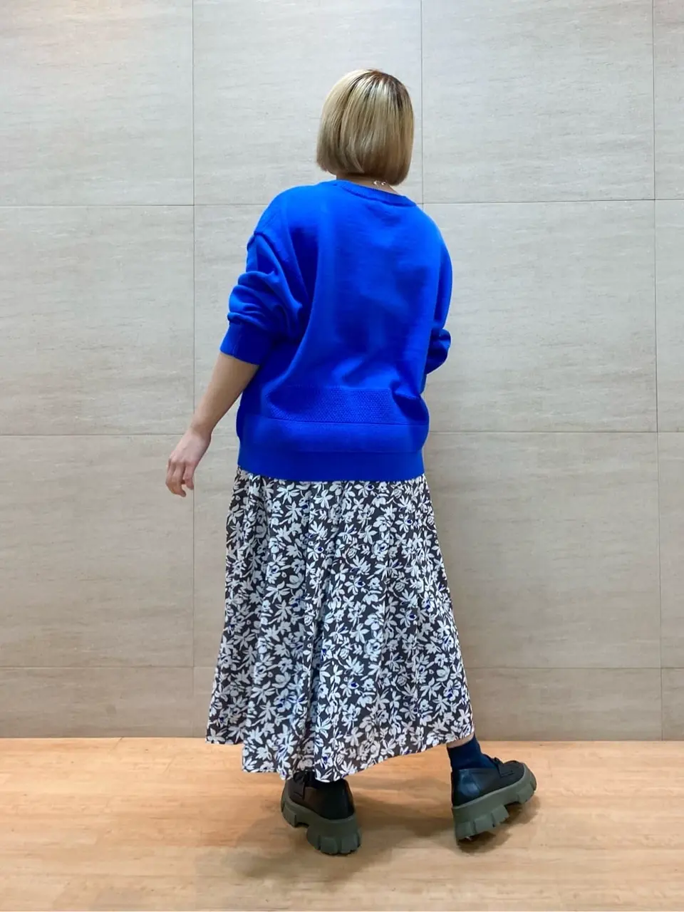 ONWARD CROSSET SELECT 佐藤 コーディネート画像