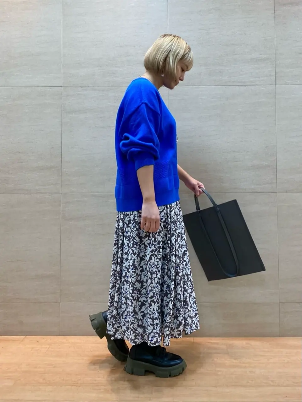 ONWARD CROSSET SELECT 佐藤 コーディネート画像