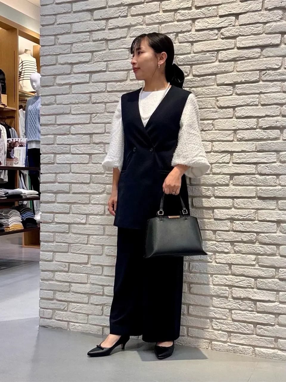 ONWARD CROSSET SELECT 服部 コーディネート画像